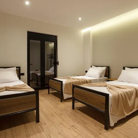 Hotel Bujtina Koel *