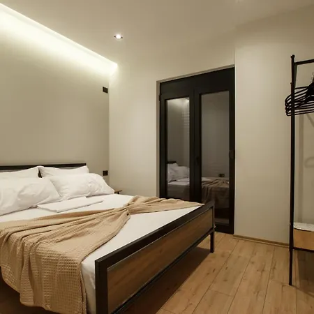 Hotel Bujtina Koel *