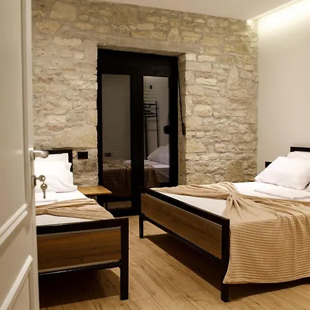 Bujtina Koel Hotel Libohove