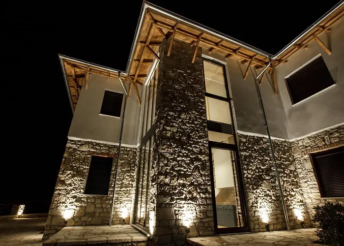 Hotel Bujtina Koel *